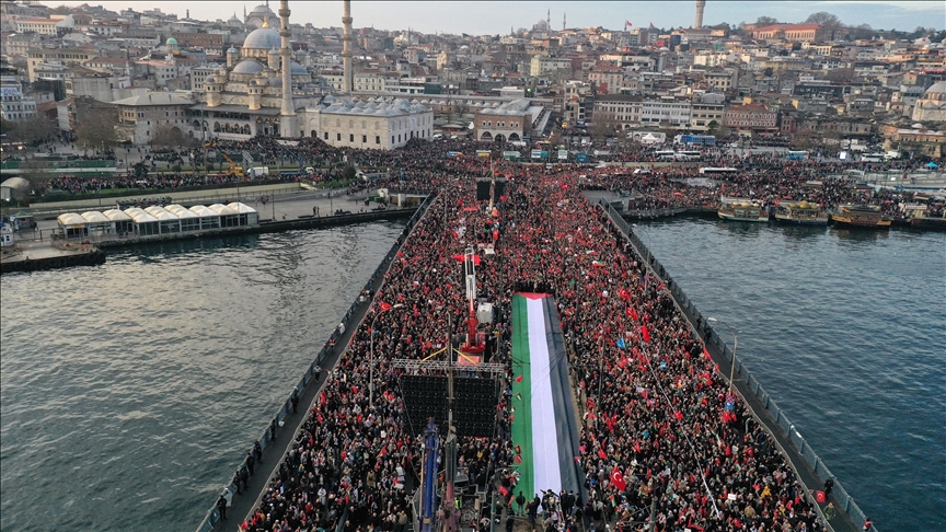 Istanbul, mbahet marsh në mbështetje të Palestinës dhe për ushtarët e rënë turq