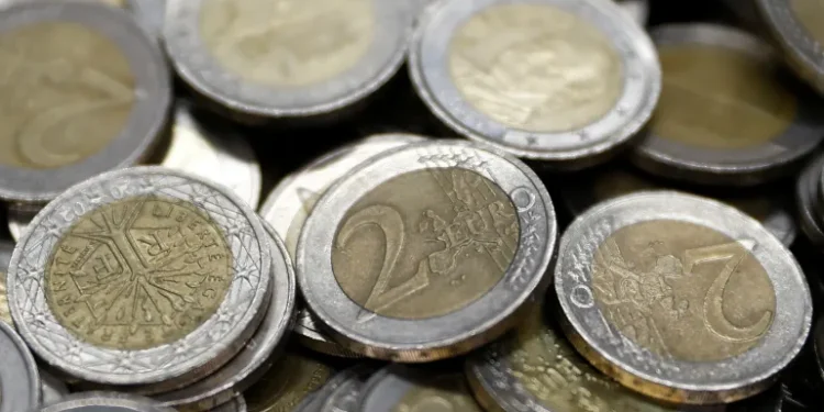 Euro në ditëlindjen e saj të 25-të: Koha për epokën dixhitale!