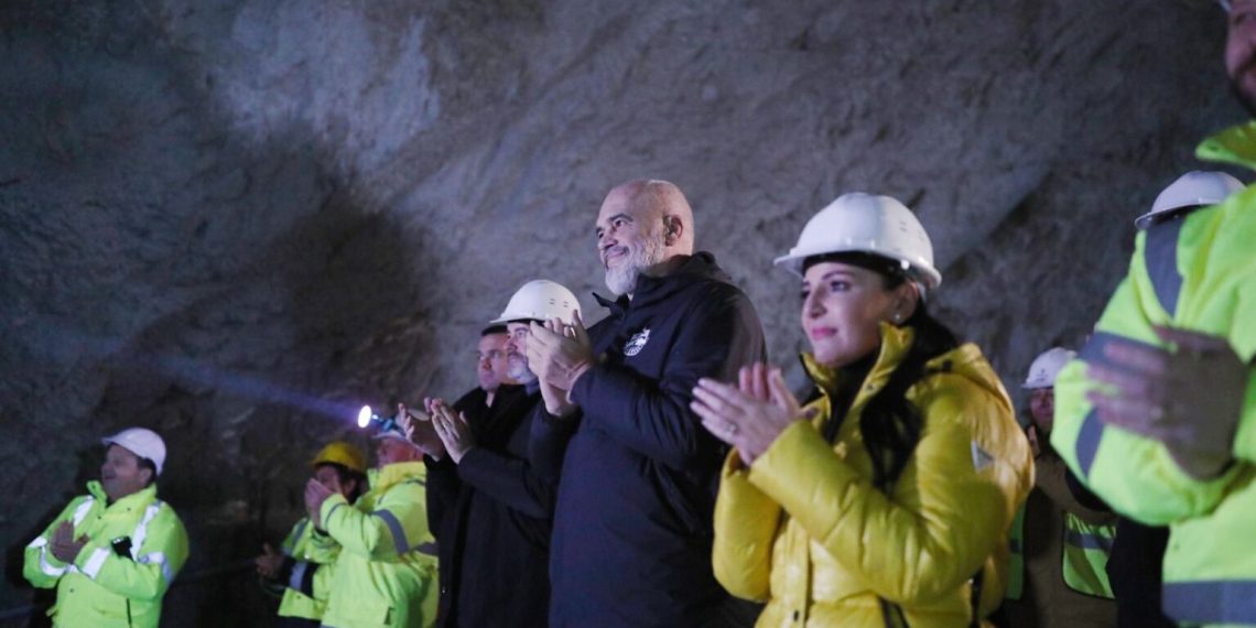 Qeveria shpall datën e Tunelit të Llogarasë, anullon areoportin e Sarandës