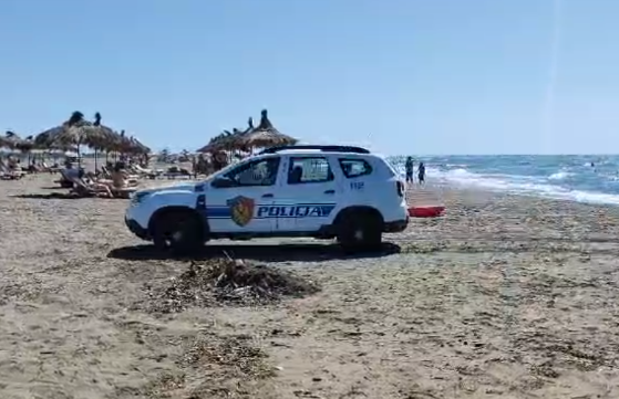 Babai humbi jetën me dy djemtë, policia arreston administratorin e plazhit të Vilë-Bashtovës