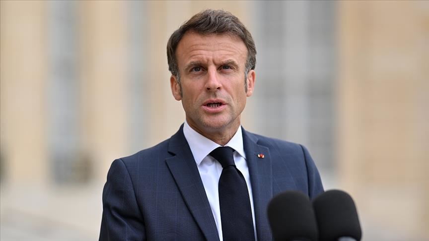 FRANCË – Macron mbledh qeverinë për rivendosjen e rendit