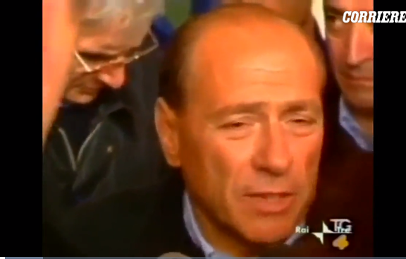 Momenti kur Berlusconi shpërthen në lot për emigrantët shqiptarë që vdiqën në Kanalin e Otrantos