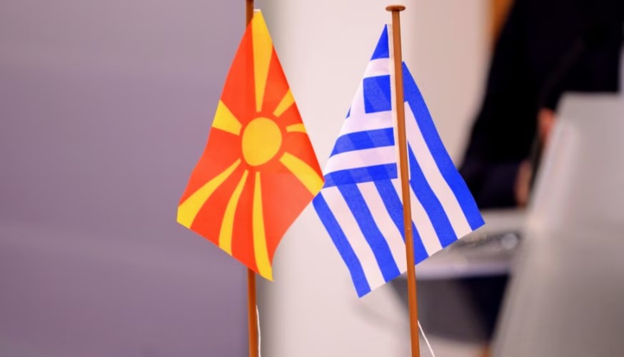 Tensione mes Shkupit e Athinës edhe gjashtë vjet pas Marrëveshjes së Prespës