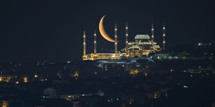S’është fotoshop: mahnitja që vetëm Stambolli mund ta ofrojë…