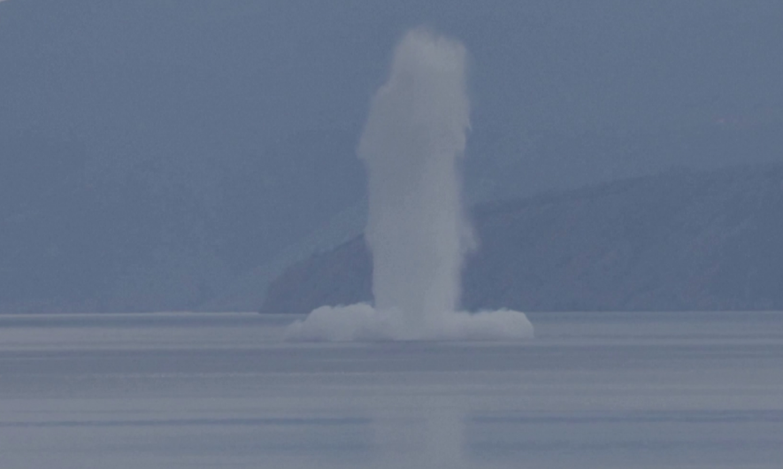 600 kg eksploziv “ngrenë detin” peshë, asgjësohet mina gjigante në brigjet e Adriatikut