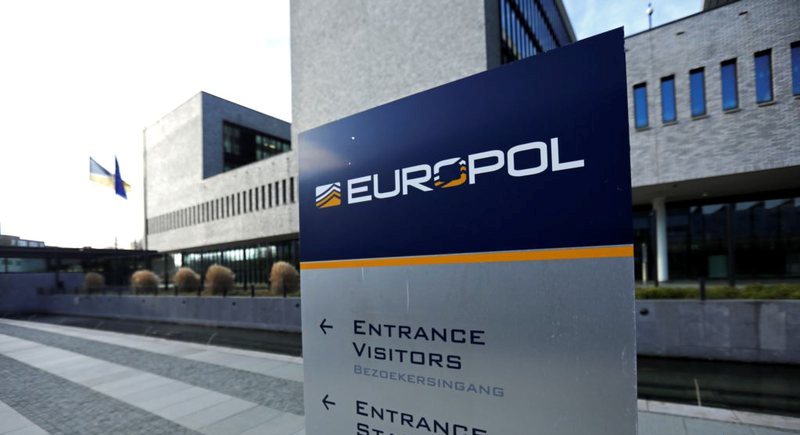 Europol paralajmëron për rrezikun e përdorimit të ChatGPT