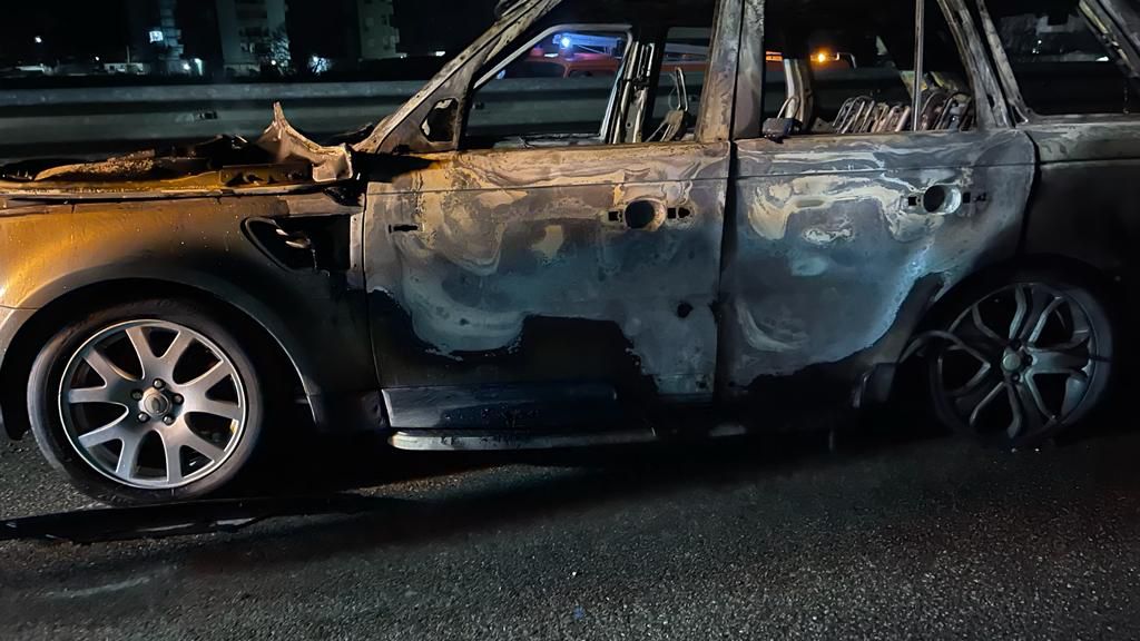 Sulmi me armë ndaj Top Channel, gjendet një makinë e djegur në Golem