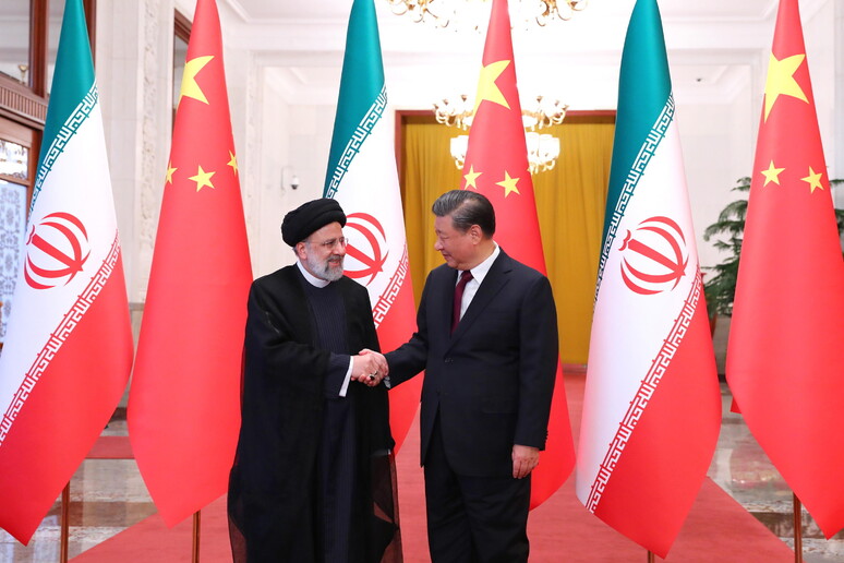 Xi: Vdekja e Raisi një humbje e madhe për Iranin