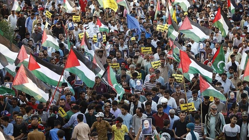 Pakistan, mijëra njerëz marshuan në mbështetje të Palestinës