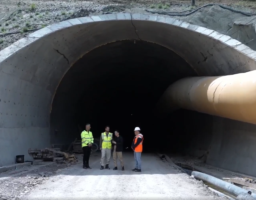 Balluku: Përfundon betonimi i 22.2 km në tunelin e Murrizit, pjesë e Rrugës së Arbrit