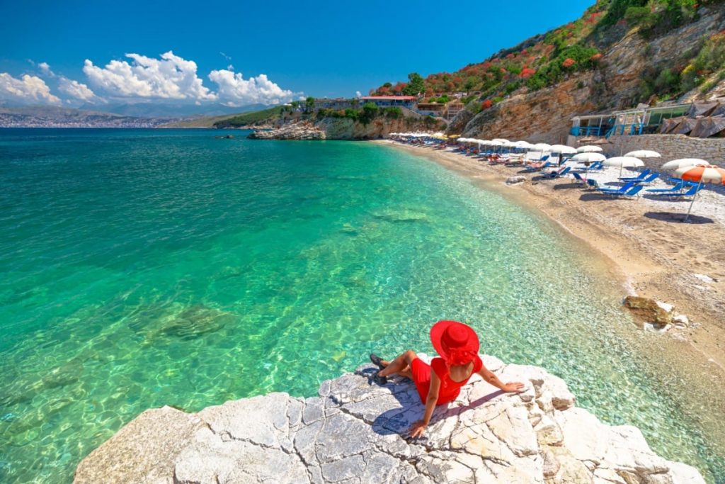 “Travel Off Path”: Shqipëria – destinacioni mesdhetar me rritjen më të shpejtë turistike në Evropë