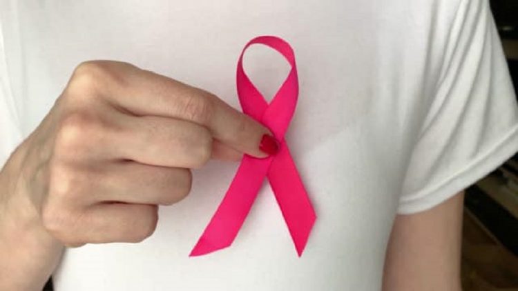 “Tetori Rozë”/Rama apel grave dhe vajzave: Kujdesuni për veten, kryeni mamografinë