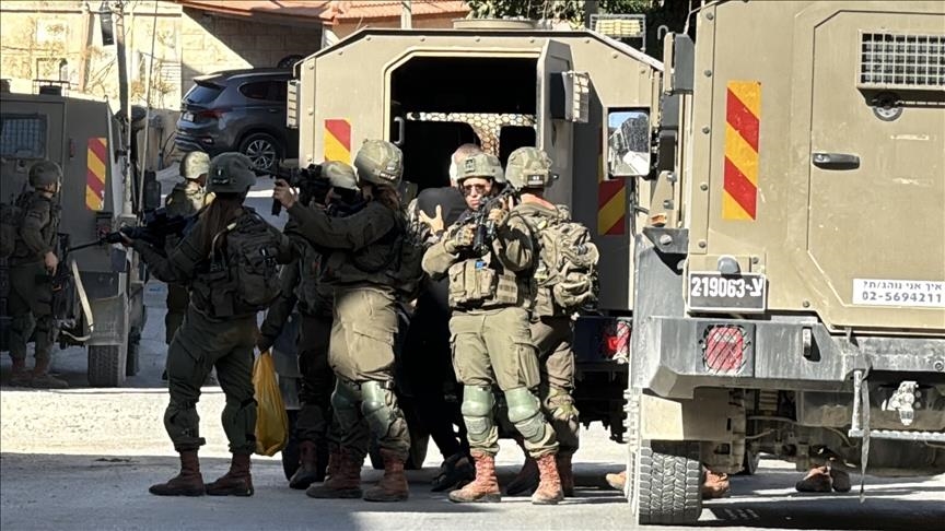 Ushtarët izraelitë arrestojnë 18 palestinezë në Bregun Perëndimor