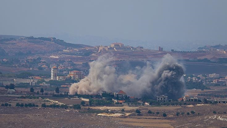 Hezbollah godet një bazë ushtarake dhe disa vendbanime në Izrael