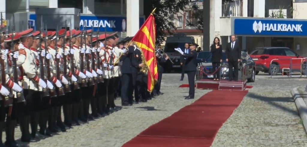 Spiropali vizitë zyrtare në Maqedoninë e Veriut, pritet nga kryeparlamentari Gashi