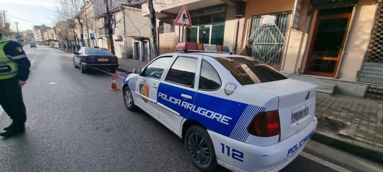 Arrestohen 6 shoferë dhe pezullohen 38 patenta në Vlorë