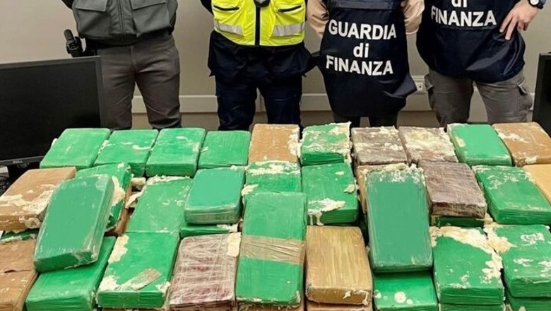  Sekuestrohet 53 kg kokainë në portin e Livornos, arrestohen 3 shqiptarë! Vlera në treg do kapte 10 mln euro