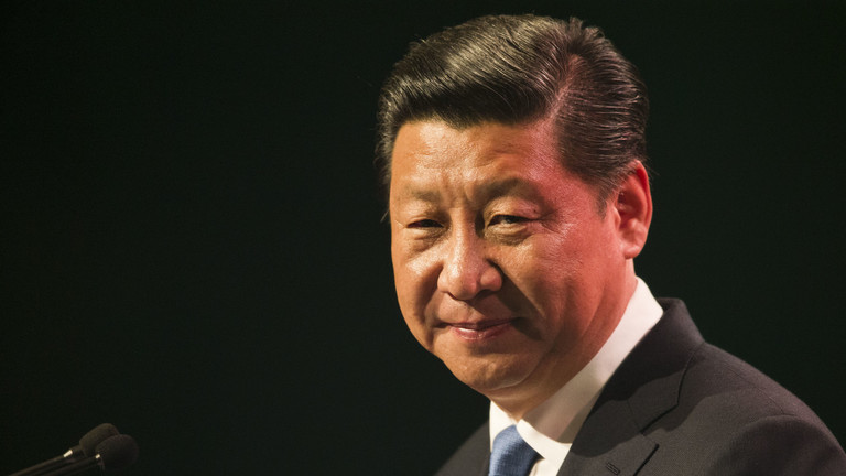 Xi Jinping njofton rinovim masiv të ushtrisë, Kina kthen fokusin te lufta hibride