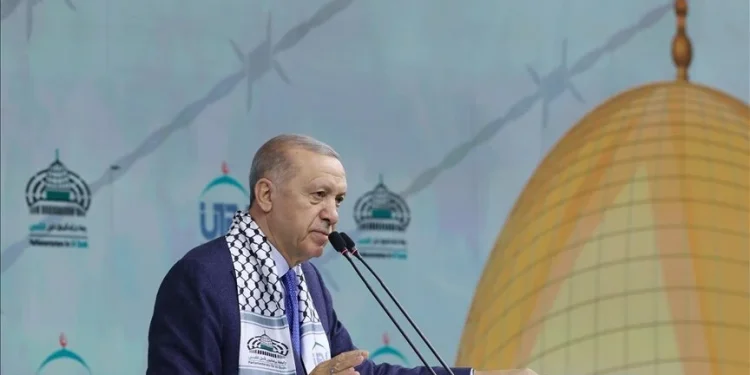 Erdogan: Perëndimi, “lakuriq” nga Izraeli!