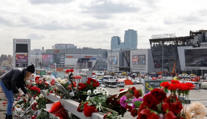 Sulmi i përgjakshëm në Moskë, shkon në 11 numri i të arrestuarve