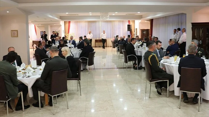 Ambasada turke në Shkup shtroi darkën tradicionale të iftarit