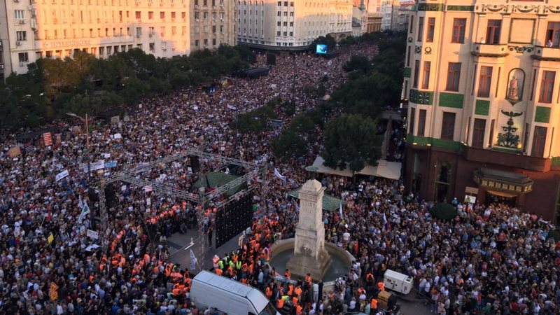 Beogradi dhe Moska janë 'në kontakt' për protestën kundër litiumit në Serbi