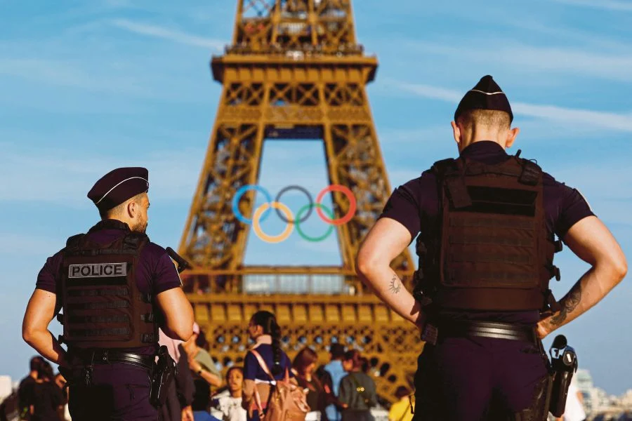 PARIS2024 – Darmanin: Dislokimi masiv i policisë për Lojërat Olimpike çoi në rënie të mprehtë të krimit
