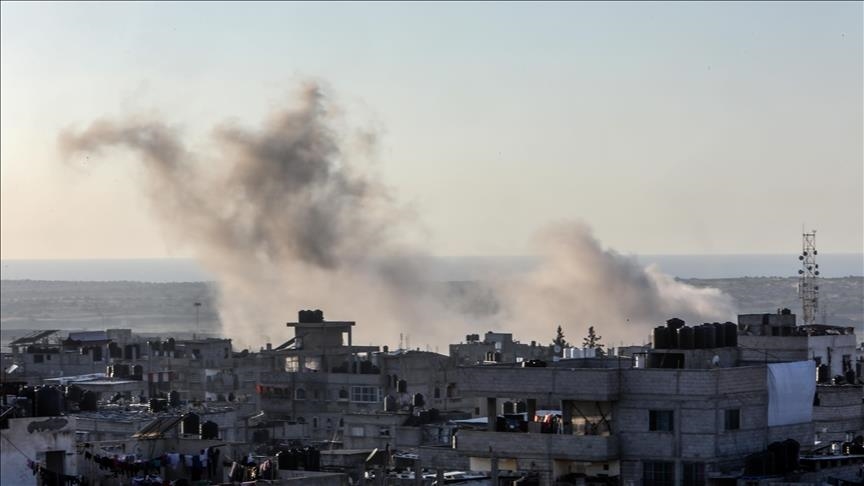 Ushtria izraelite bombardon automjetet e forcave policore palestineze në Rafah