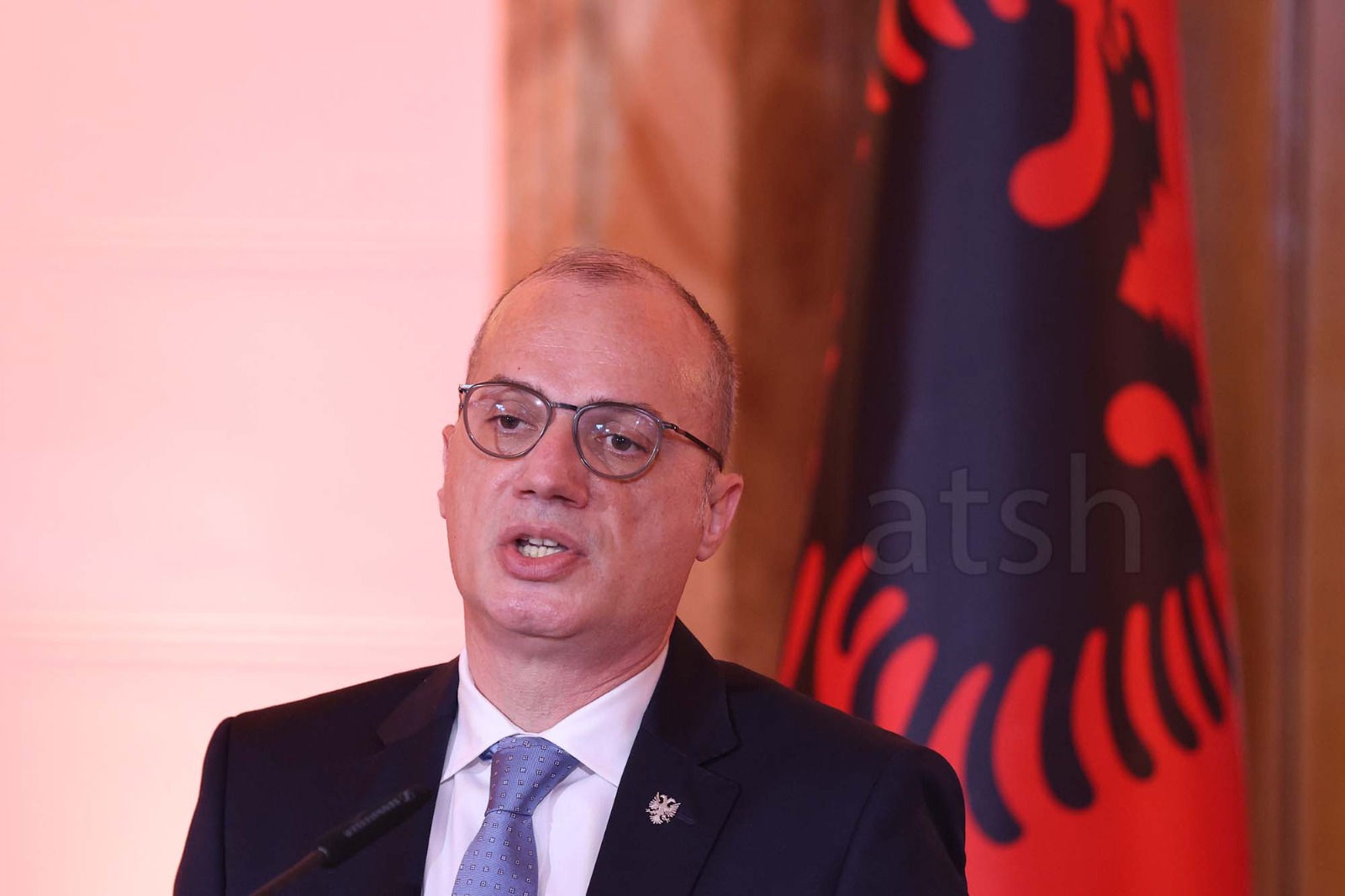 Hasani: Shqipëria, mbështetëse e promovuese e Kosovës në strukturat ndërkombëtare
