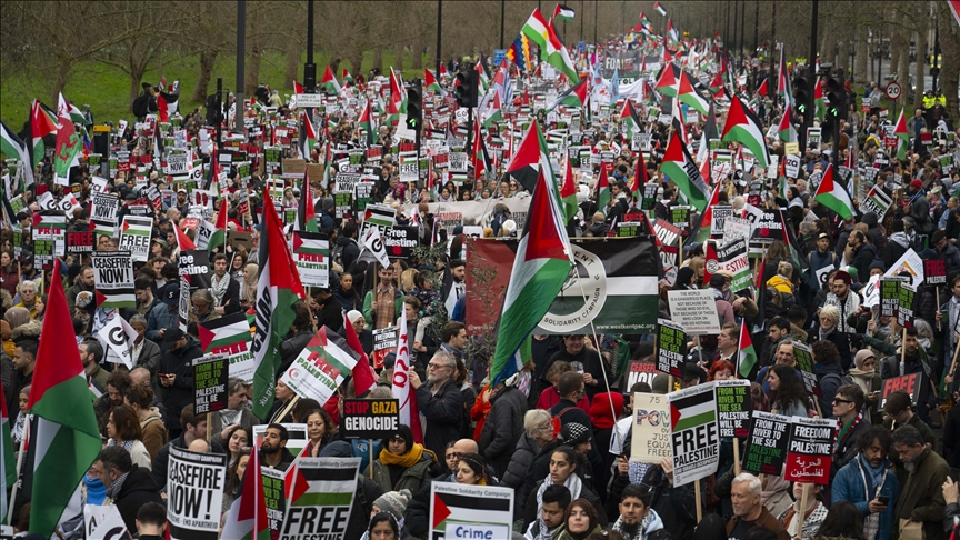 Qindra mijëra njerëz marshojnë nëpër qytete të Evropës, bëjnë thirrje për armëpushim të menjëhershëm në Gaza