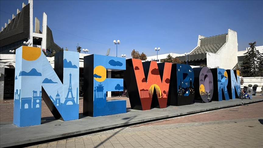 Liria e lëvizjes, “fytyra” e re e monumentit të pavarësisë së Kosovës 