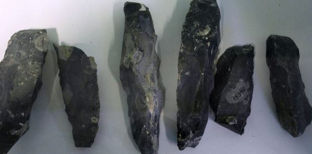 Shkencëtarët zbulojnë sëpata obsidiane 1,2 milionë vjeçare në Etiopi