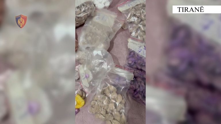 Tiranë/Sekuestrohen 6 kg drogë dhe mbi 83 mijë €. Koka e grupit kriminal një 40-vjeçare