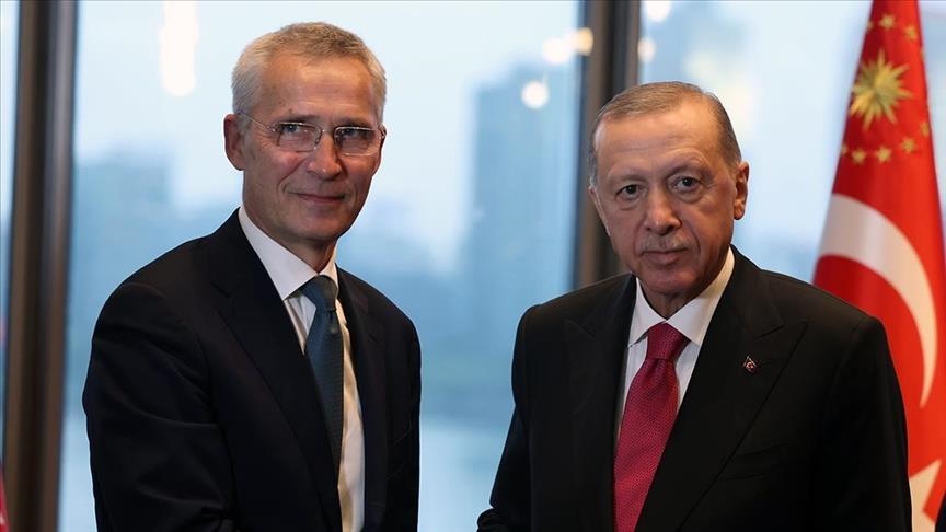 Kreu i NATO-s mirëpret miratimin e Türkiyes për anëtarësimin e Suedisë në aleancë