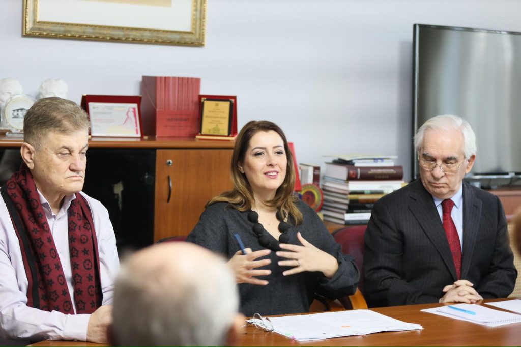 Viti i Gjuhës Shqipe, Manastirliu: Plan i ri veprimi për ruajtjen e gjuhës me Akademinë e Shkencave