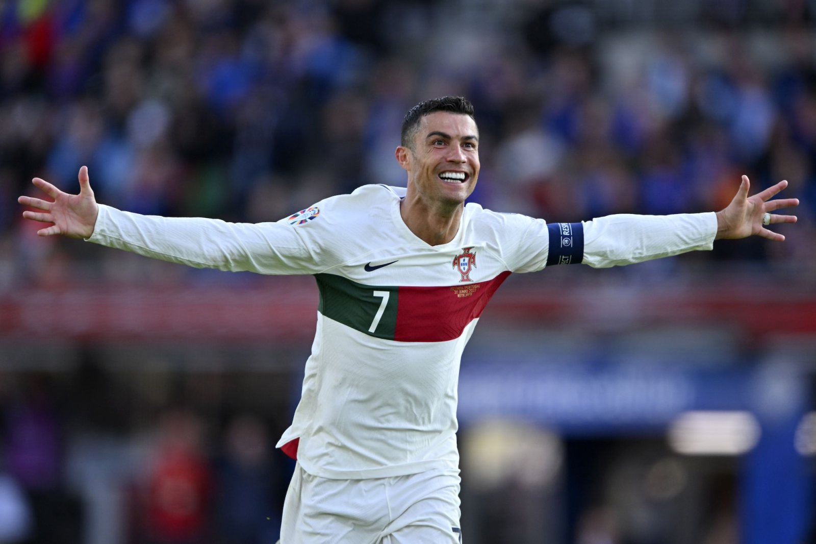 Rroga e Ronaldos, rekord Guinness/ 136 milion euro në vitin 2023, sportisti më i paguar