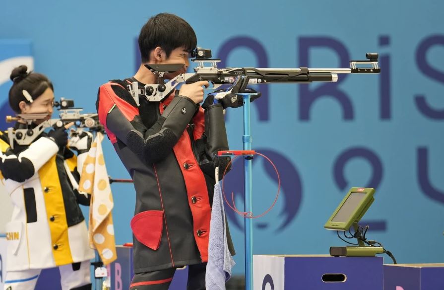 Lojërat Olimpike/ Shkëlqen Kina, merr medaljen e parë të Artë të evenimentit