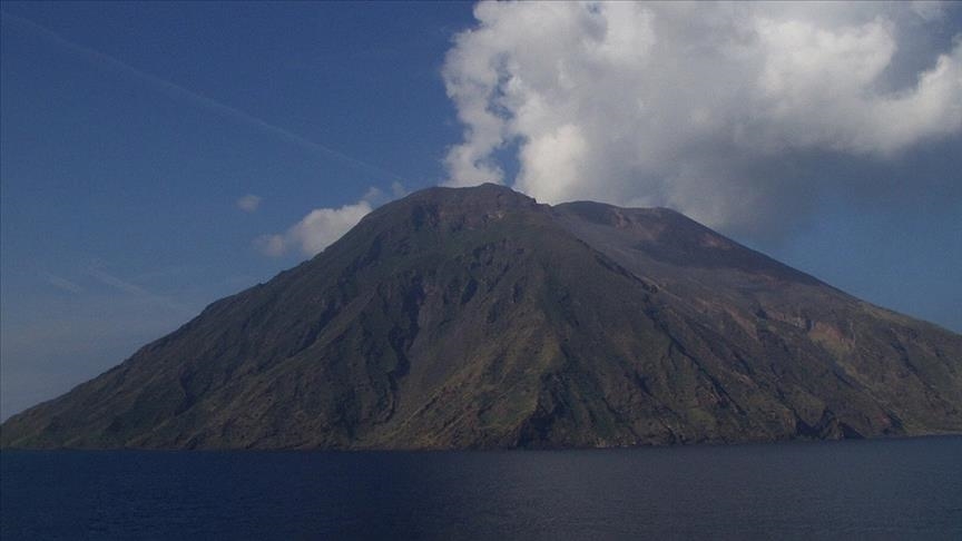 Itali, pas Etnas, aktivizohet edhe vullkani Stromboli