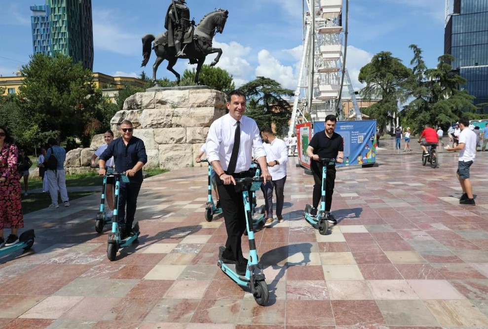 500 skuterë në Tiranë, Veliaj: Mjete që nuk ndosin mjedisin