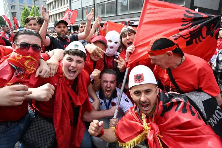 EURO 2024, ANSA: Itali-Shqipëri, pushtimi i kuqezinjve në Dortmund