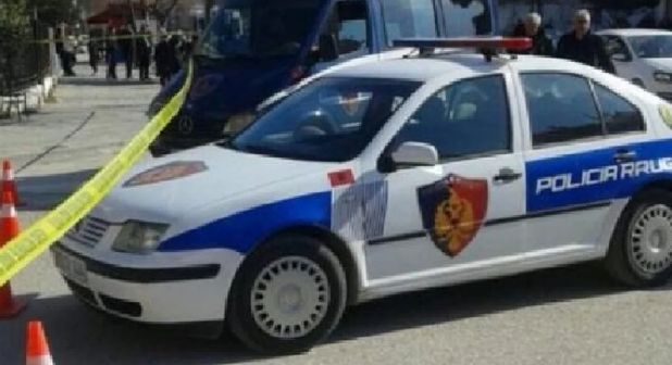 Përplas 3-vjeçaren me automjet, arrestohet shoferi 42-vjeçar në Tiranë