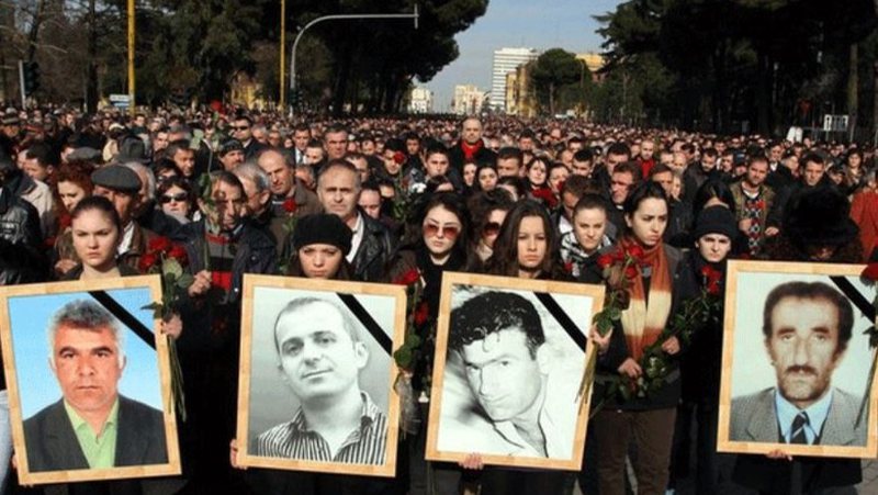 SPAK ia kaloi dosjen si kompetencë Prokurorisë së Tiranës, familjarët e 4 të vrarëve ankimojnë vendimin në GJKKO për  “21 Janarin”