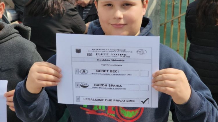 “Do të bojkotojmë zgjedhjet”, 132 familje në Shkodër kërkojnë legalizimin e banesave