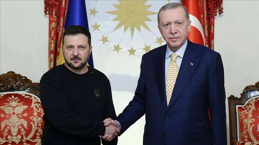 Presidenti turk Erdoğan takohet me homologun ukrainas Zelenskyy