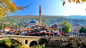 Fundjavë në Prizren, ‘kryeqytetin kulturor’ të Kosovës! Njohje me historinë, krojet e legjendave dhe realiteteve shqiptare