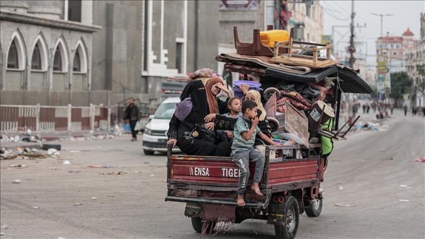 Ushtria izraelite u bën thirrje palestinezëve që të evakuojnë më shumë zona në Rripin e Gazës