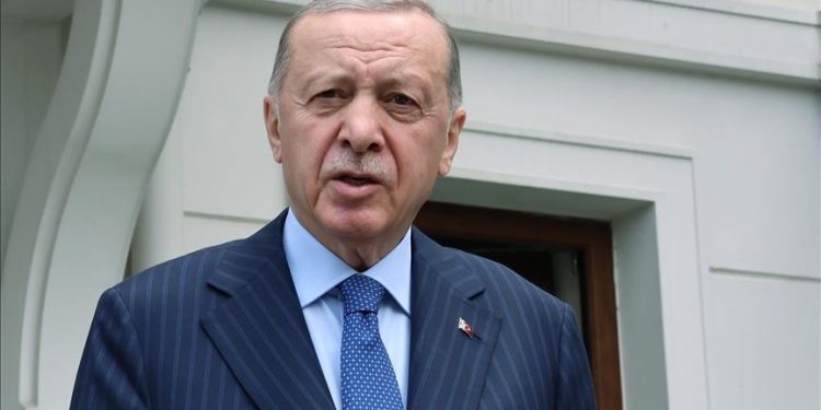 Mesazh pas xhumaje, Erdogan: Mbyllëm një derë ndaj Izraelit!