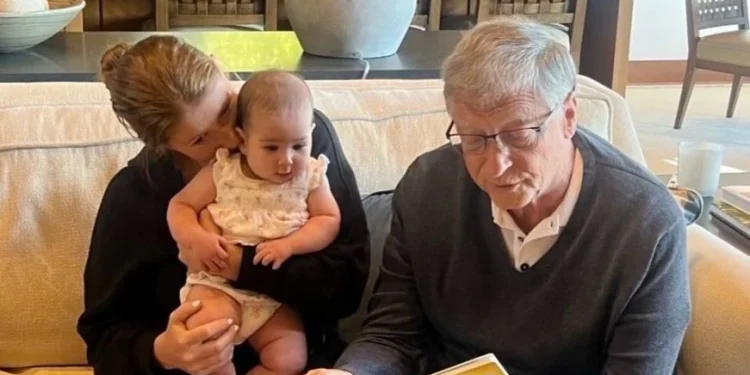 Bill Gates zbulon se kur i lejoi fëmijët e tij të përdornin telefonin