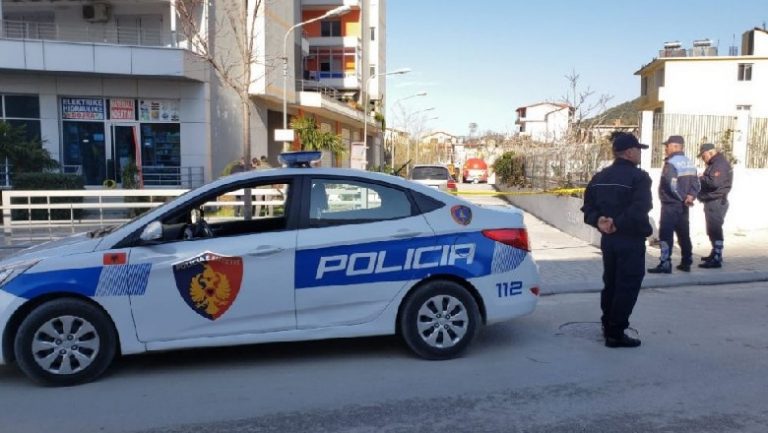 Plagosi me thikë 55-vjeçarin në Vlorë, arrestohet autori i dyshuar