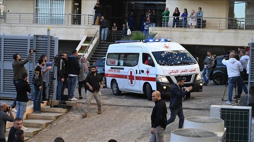 Izraeli kërcënon se do të godasë ambulancat në Libanin jugor, pretendon se po përdoren nga Hezbollahu